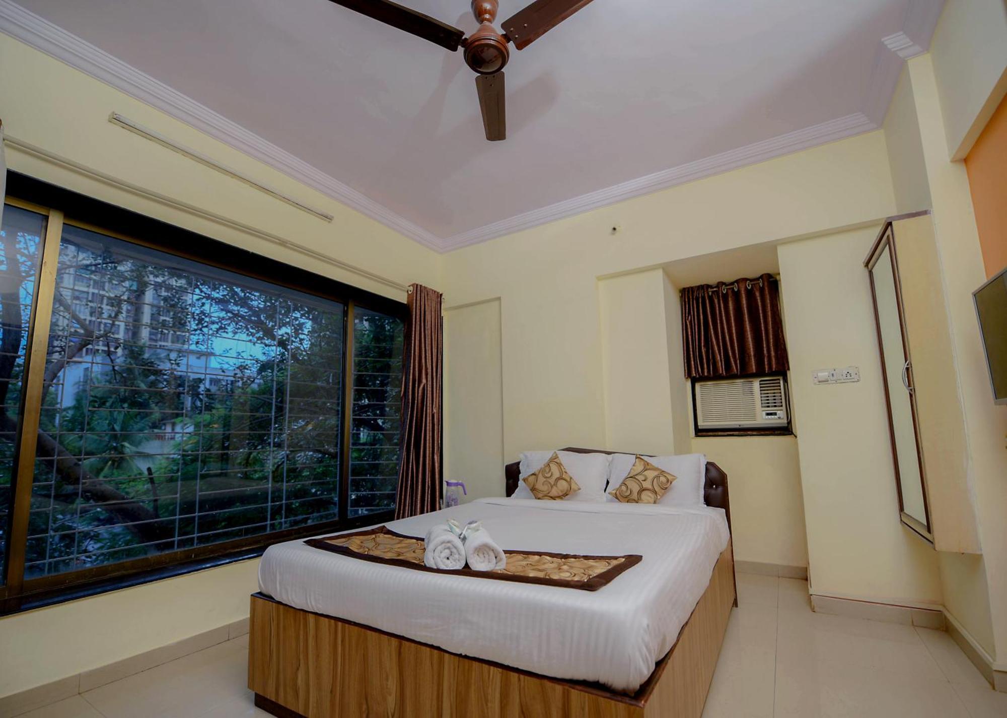Lalsai Residency Andheri Мумбаи Экстерьер фото