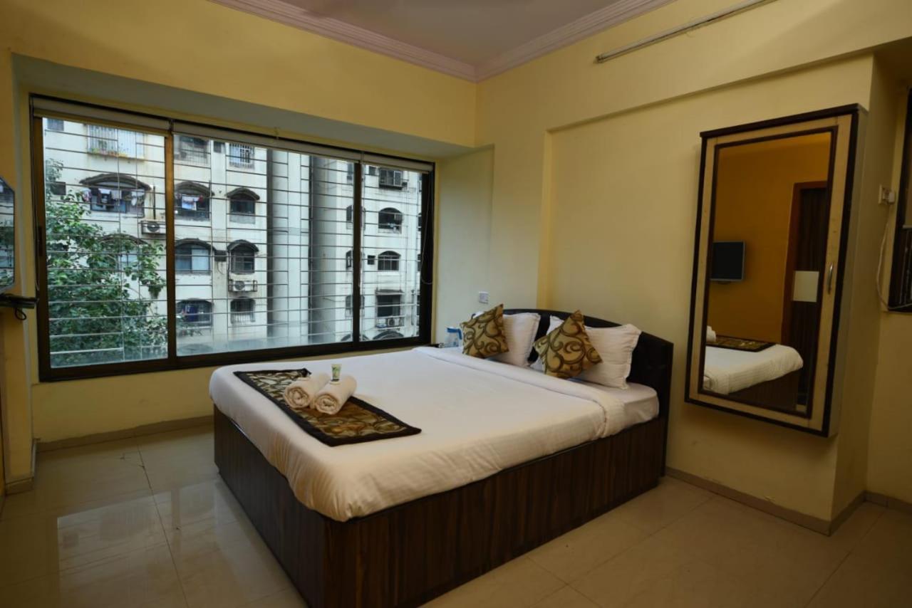 Lalsai Residency Andheri Мумбаи Экстерьер фото